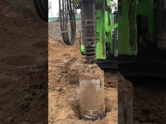 Çin Şasi ile KR125A Döner Kazık Sondaj Rig Tam Hidrolik