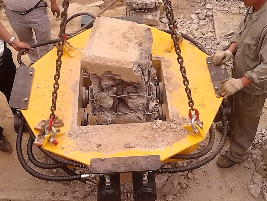 Ekskavatör Kazık Kafa Kesme 600mm Dia Yuvarlak Beton Kesme Makinesi