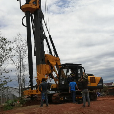 1000KN Maksimum Yük Çok Fonksiyonlu PLC Sondaj Rig 800KN 45m Direk Yüksekliği