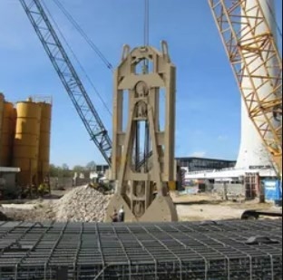 50m Max ile Yüksek Performanslı 30m Derinlik Kazık Temel Makinesi. Seyahat Mesafesi
