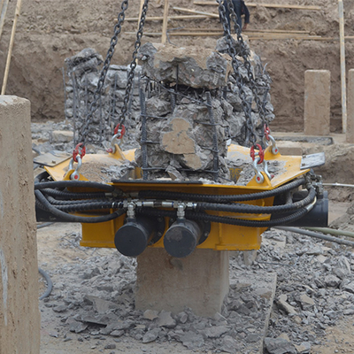 Son teknoloji AP500S Yığın Kırıcı Makine Hidrolik Beton Kırıcı kare 280kN İnşaat için