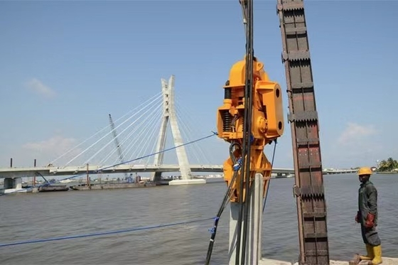 İnşaat Makineleri Vibro Çekiç Kazıcı Hidrolik Yığın Sürücüsü Elektrikli Vibro Çekici