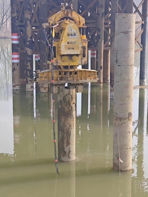 Yaprak Yığın Elektrik Vibro Çift Klip 45kw Kazı makinesi Montajlı Vibro Çekici