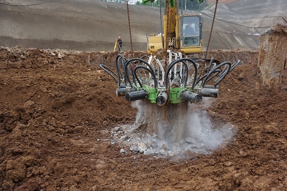Yığın çapı 350-1800mm Yığın sürücüsünde hidrolik baskı Maksimum tek silindir akışı 20L/dakika