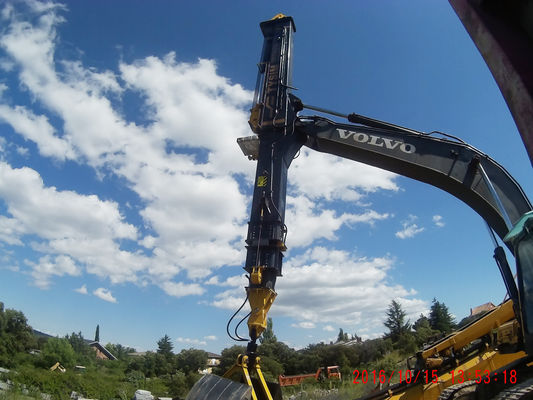 Çeşitli Endüstriyel İhtiyaçlar için Özelleştirilebilir 5460mm Min. Çalışma Yarıçaplı Clamshell Teleskopik Kol