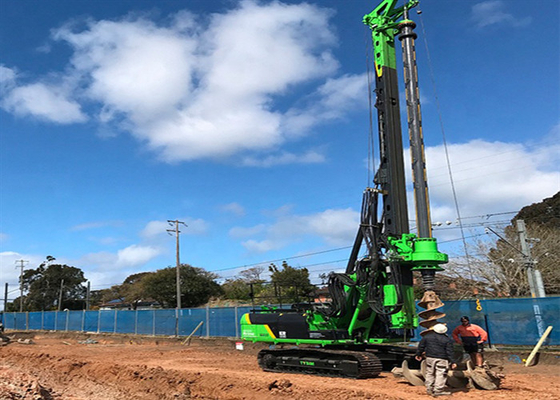 83m Yüksek Güçlü Motor Parça Döner Kazık Sondaj Rig 4300Mm Hidrolik Pres Kazık Makinesi